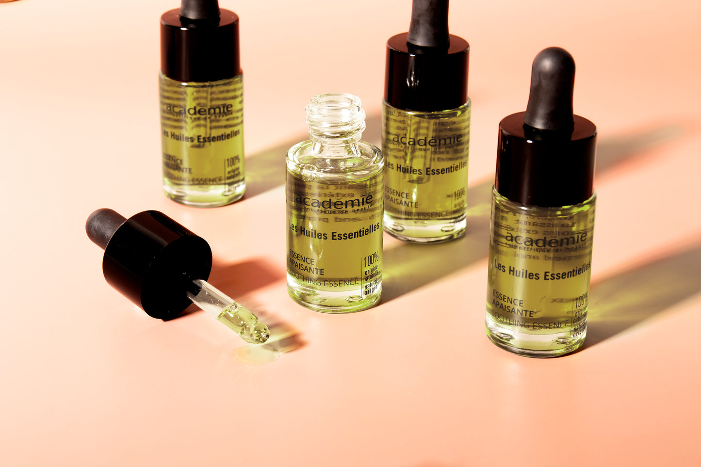 SOOTHING ESSENCE
